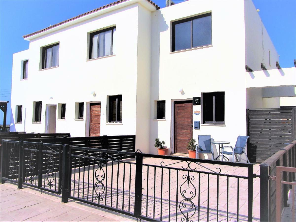 Villa Jade Paralimni Bagian luar foto